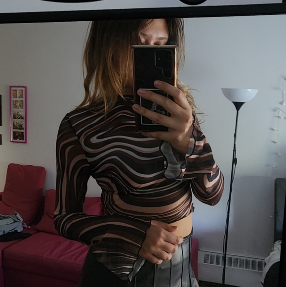 y2k Brown sheer long-sleeve crop top - Picture 3 of 4